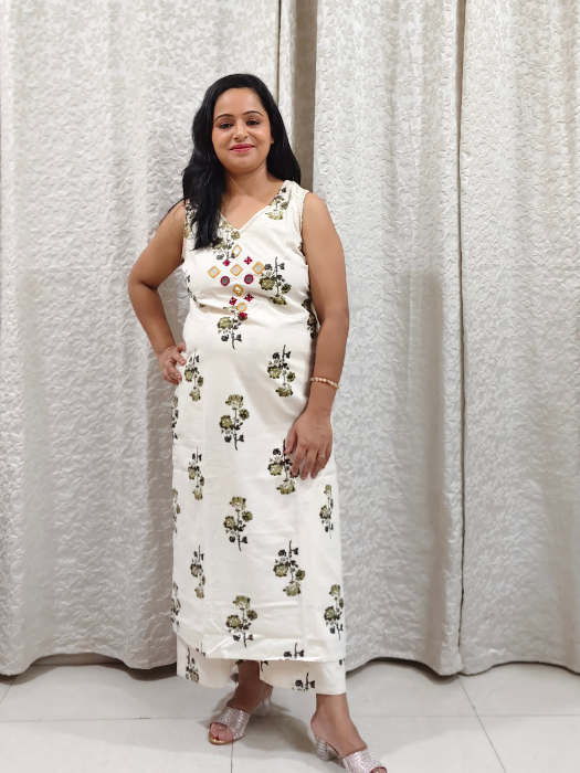 White Floral Hand Block Print Cotton A Line Kurta Set (Set of 2)